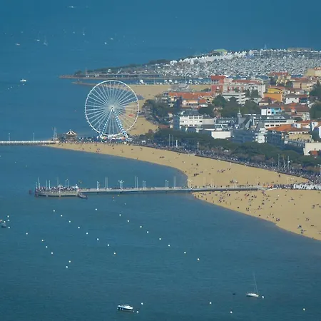 Bord De Plage-arcachon Arcachon